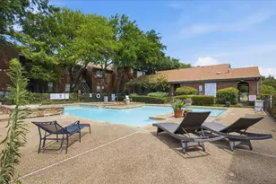3209 Donnelly Cir, Fort Worth, TX 76107 - Photo 12