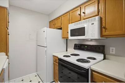 3209 Donnelly Circle #107, Fort Worth, TX 76107 - Photo 6