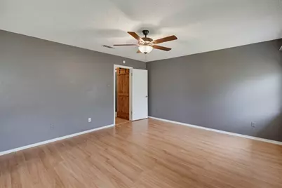 4633 Saldana Drive, Fort Worth, TX 76133 - Photo 16