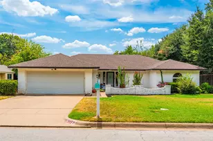 4633 Saldana Dr, Fort Worth, TX 76133 - Photo 1