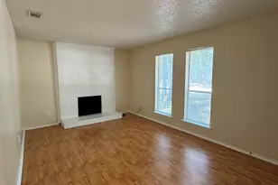 7004 Lincoln Dr, North Richland Hills, TX 76182 - Photo 2
