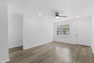 3835 Lovingood Dr, Dallas, TX 75241 - Photo 2