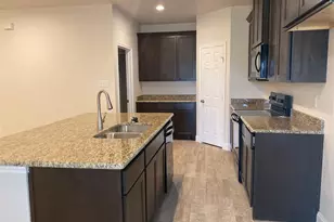 2202 Jones St, Greenville, TX 75401 - Photo 6