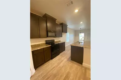 2202 Jones Street, Greenville, TX 75401 - Photo 4