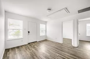 1216 E Powell Ave, Fort Worth, TX 76104 - Photo 6