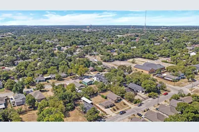 1216 E Powell Avenue, Fort Worth, TX 76104 - Photo 18