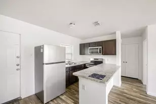 1216 E Powell Ave, Fort Worth, TX 76104 - Photo 8