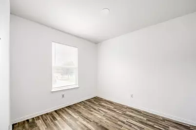 1216 E Powell Avenue, Fort Worth, TX 76104 - Photo 10