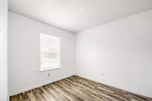 1216 E Powell Ave, Fort Worth, TX 76104 - Photo 10