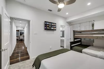 1922 Camden Way, Carrollton, TX 75007 - Photo 26