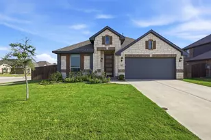 303 Pineview Ln, Ponder, TX 76259 - Photo 1