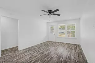 1209 Grinnell St, Dallas, TX 75216 - Photo 2