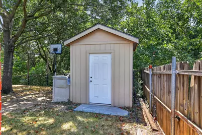 8646 Granville Drive, Dallas, TX 75249 - Photo 38