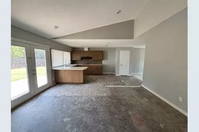 930 Briar Way, Garland, TX 75043 - Photo 4