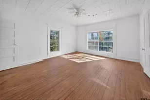501 E Duval St, Troup, TX 75789 - Photo 24
