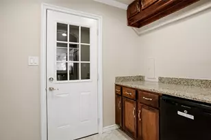 212 Gloria St, Keller, TX 76248 - Photo 12