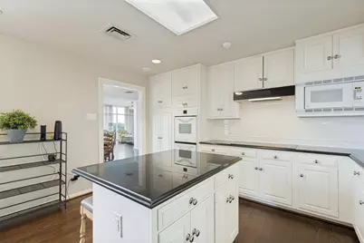 4500 Roland Avenue #805, Highland Park, TX 75219 - Photo 14