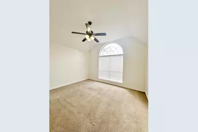 6016 Lake Vista Drive, Dallas, TX 75249 - Photo 14