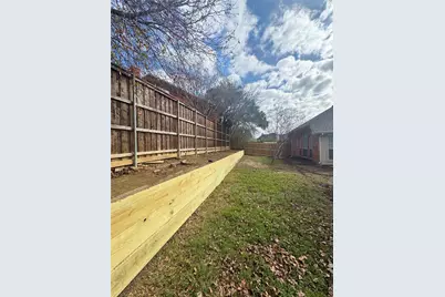 6016 Lake Vista Drive, Dallas, TX 75249 - Photo 18