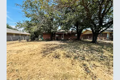 220 Texas Street, Cedar Hill, TX 75104 - Photo 12