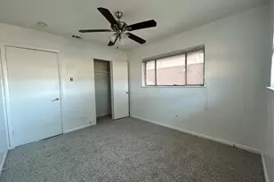 220 Texas St, Cedar Hill, TX 75104 - Photo 6