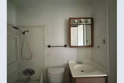 220 Texas Street, Cedar Hill, TX 75104 - Photo 8