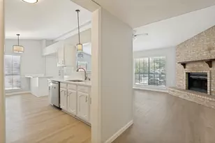 2602 Knoll Trail, Euless, TX 76039 - Photo 6