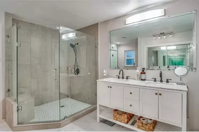 2824 W Kiest Boulevard, Dallas, TX 75233 - Photo 16