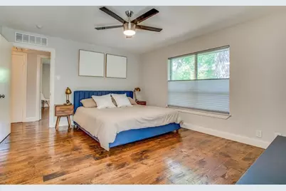 2824 W Kiest Boulevard, Dallas, TX 75233 - Photo 16