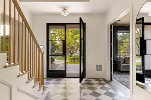 6810 Mimosa Ln, Dallas, TX 75230 - Photo 4