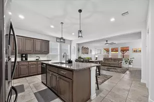 5817 Stream Dr, Fort Worth, TX 76137 - Photo 10
