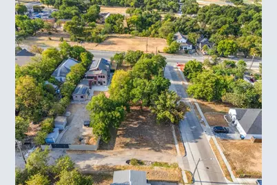 2501 E Vickery Boulevard, Fort Worth, TX 76105 - Photo 18