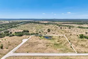 130 Long Vw Dr, Mineral Wells, TX 76067 - Photo 1