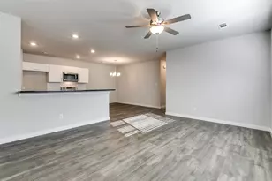 653 Blackland dr, Venus, TX 76084 - Photo 2