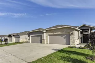 653 Blackland dr, Venus, TX 76084 - Photo 1
