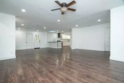 7326 Maringo Drive, Dallas, TX 75227 - Photo 4