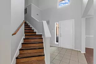 813 Jockey Club Ln, Fort Worth, TX 76179 - Photo 2