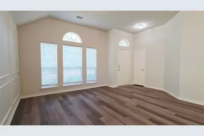 3305 Woodbluff Lane, McKinney, TX 75071 - Photo 4