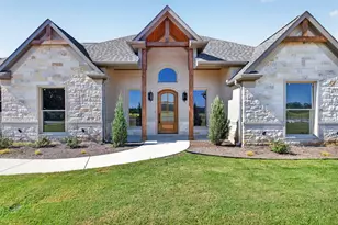 129 Heritage Springs Dr, Weatherford, TX 76087 - Photo 4