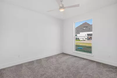 129 Heritage Springs Drive, Weatherford, TX 76087 - Photo 32