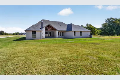 129 Heritage Springs Drive, Weatherford, TX 76087 - Photo 38