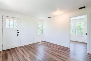 501 E 6th St, Weatherford, TX 76086 - Photo 6