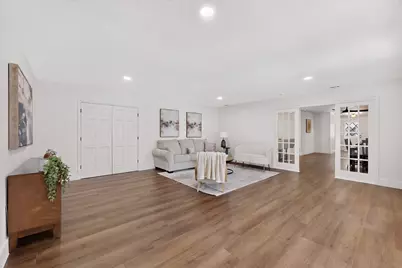 516 Clover Lane, Garland, TX 75043 - Photo 6