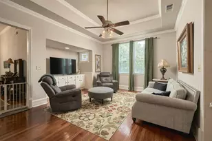 605 S Bond St, Whitewright, TX 75491 - Photo 10