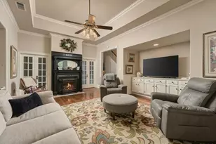605 S Bond St, Whitewright, TX 75491 - Photo 8