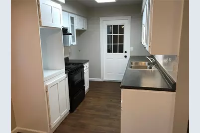900 Cannon Drive, Euless, TX 76040 - Photo 6