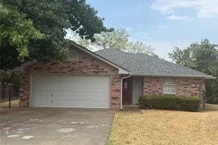 1302 Pamela Dr, Weatherford, TX 76086 - Photo 2