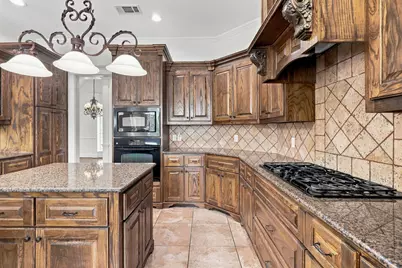 18121 Langford Lane, Talty, TX 75126 - Photo 14