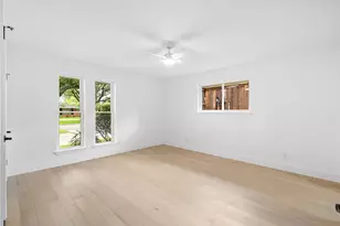 4446 Thunder Rd, Dallas, TX 75244 - Photo 22