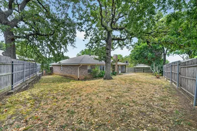 1617 Bent Oak Drive, Bedford, TX 76021 - Photo 24